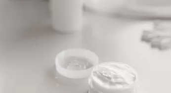 ¿Es seguro el dióxido de titanio? ¿Por qué está en mi crema?
